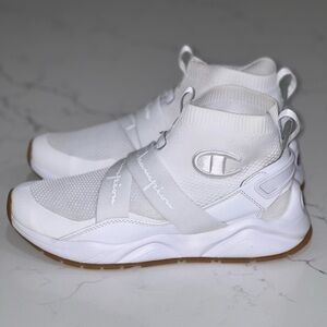 Champion Her Rally Neo White - Womens Size 10